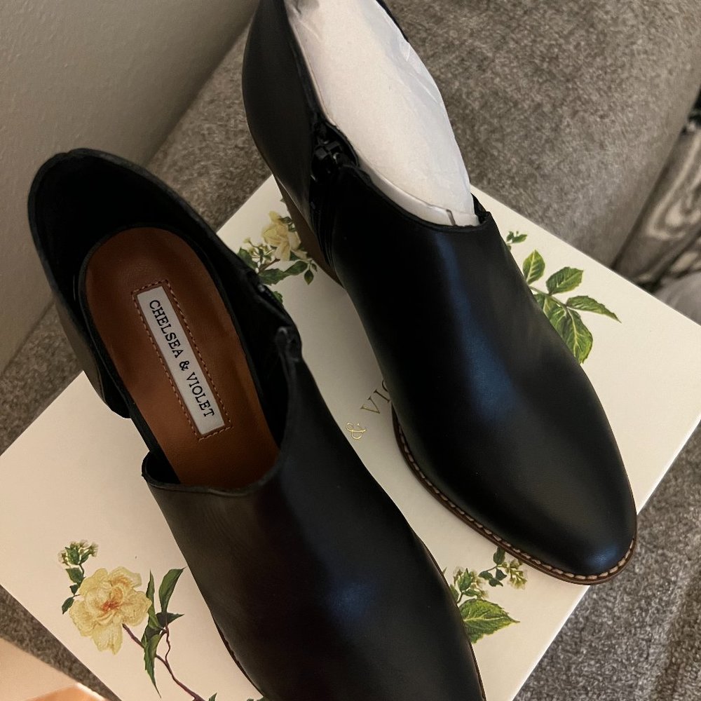 Chelsea & Violet New Leather Booties